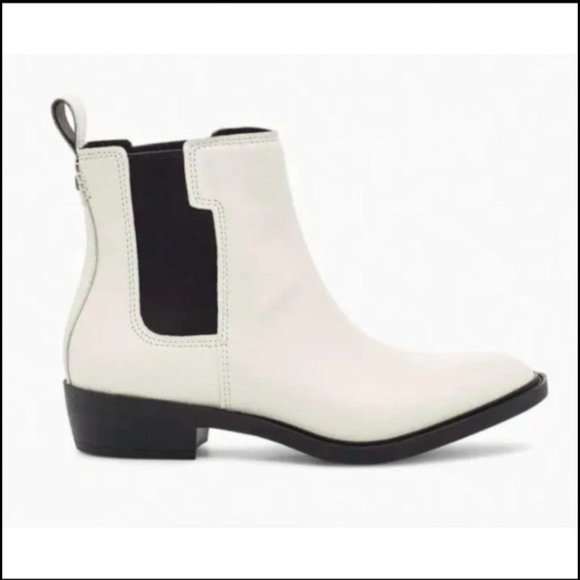 Ugg boots - Picture 2 of 6